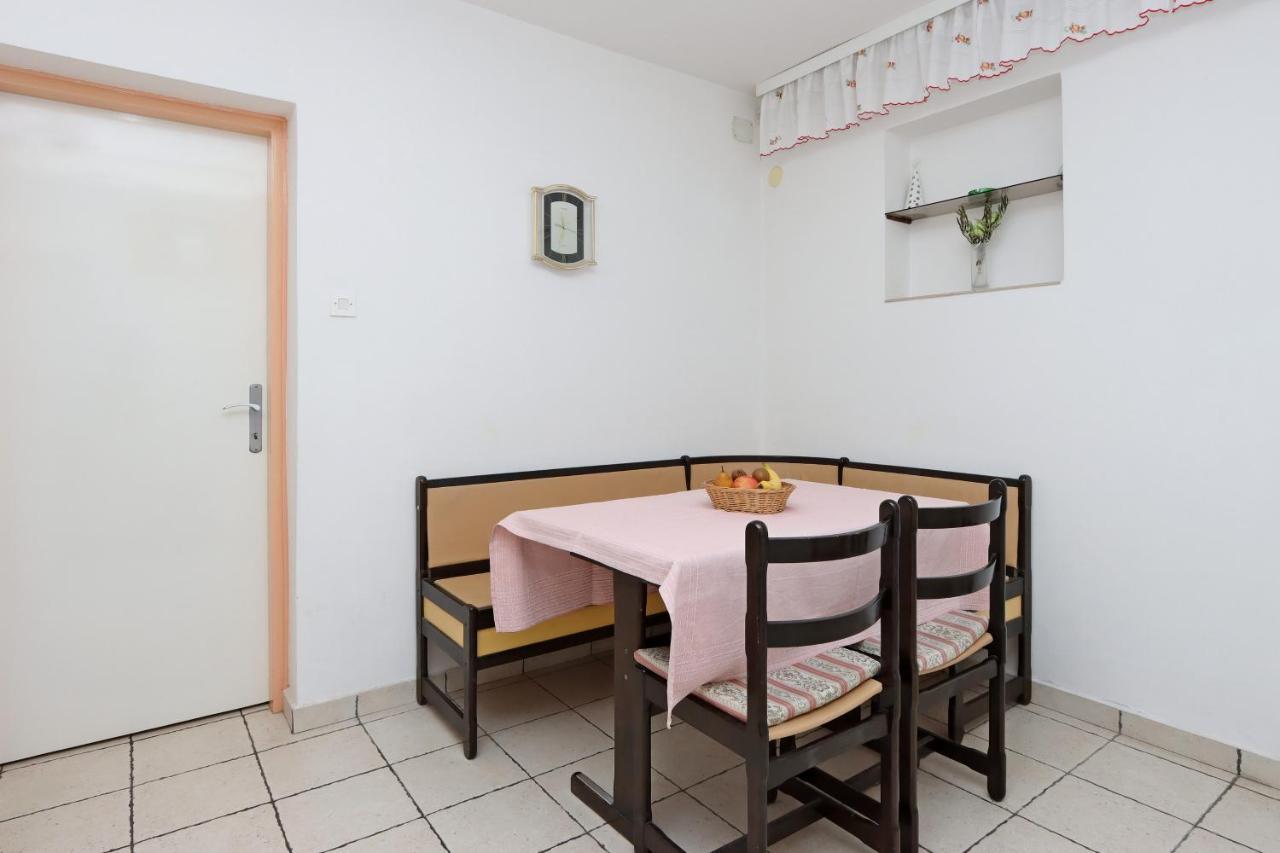 Apartments With A Parking Space Crikvenica - 12592 ภายนอก รูปภาพ